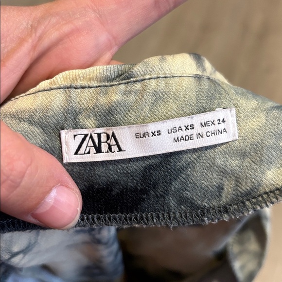 Zara Black and Cream Casual Top - Picture 2 of 4